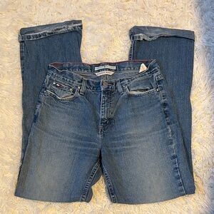 Tommy Hilfiger Women's Denim Classic Boot Leg Jeans